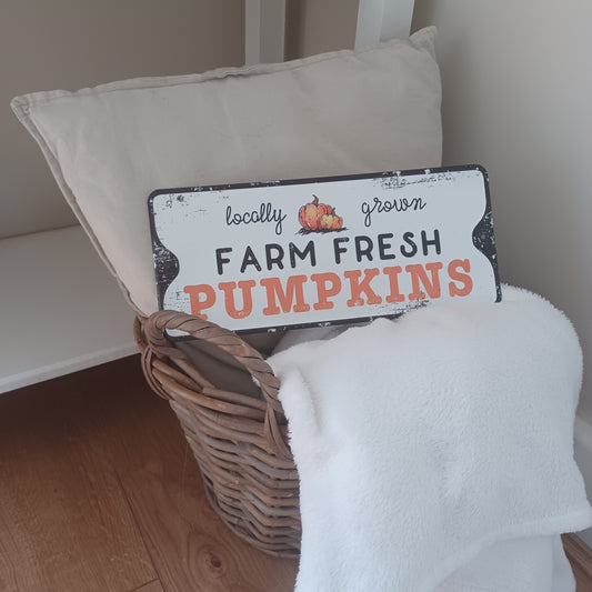 ‘Farm fresh Pumpkins' Metal sign