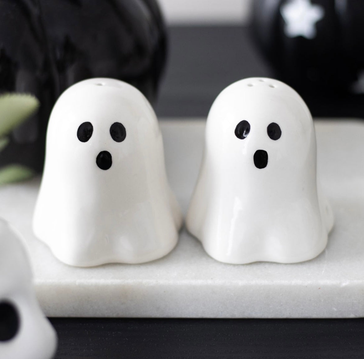 Ghostie salt & pepper shakers